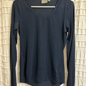 Athleta light long sleeve top